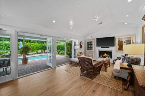 60 Colony Road, Jupiter Inlet Colony FL - photo 17 of 60