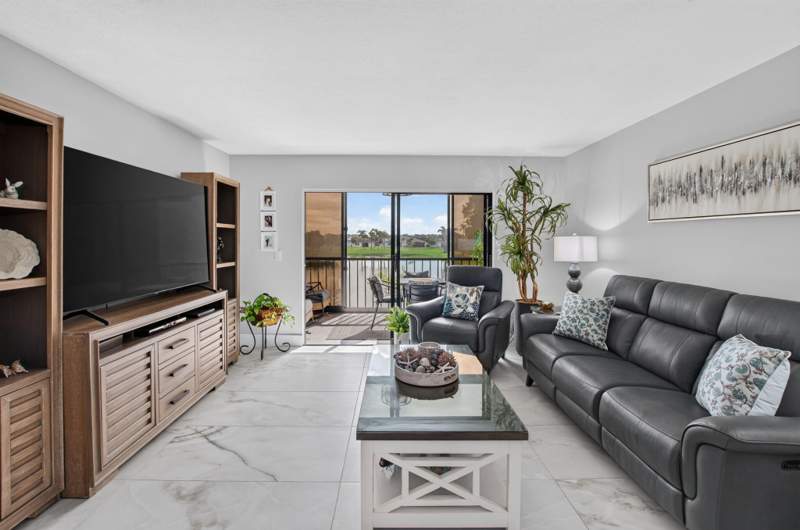 2 bedroom Condominium at 7310 Ashford Place #205, Huntington Lakes Sec Five Condos, Delray Beach — photo 3