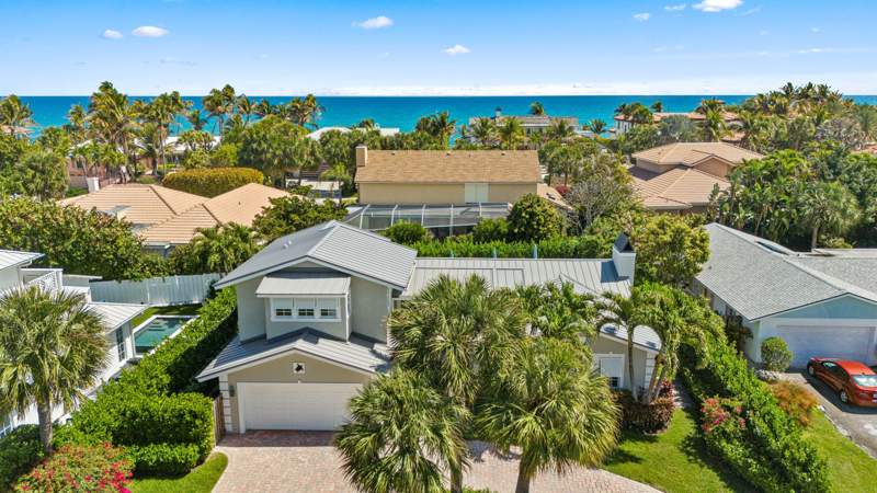 4 bedroom Single Family Residence at 60 Colony Road, Jupiter Inlet Beach Colony, Jupiter Inlet Colony — photo 3