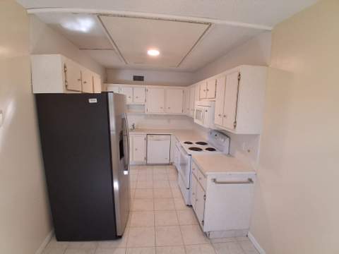 6342 Longboat Lane #403, Boca Raton FL - photo 10 of 35