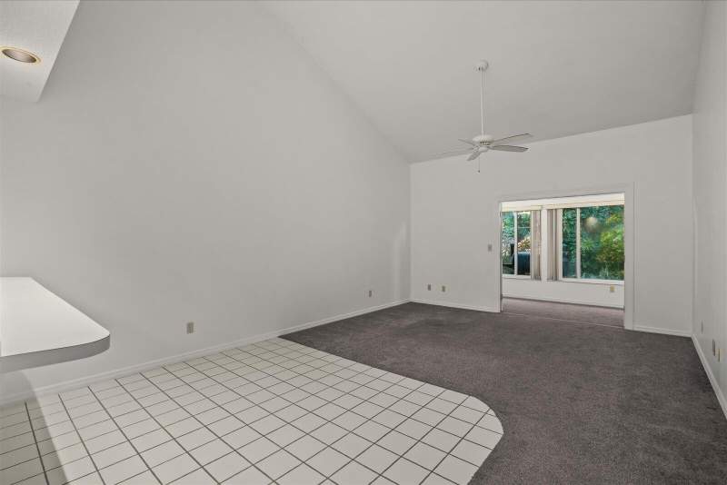2 bedroom Villa at 663 NE Wax Myrtle Way, Holly Creek, Jensen Beach — photo 5