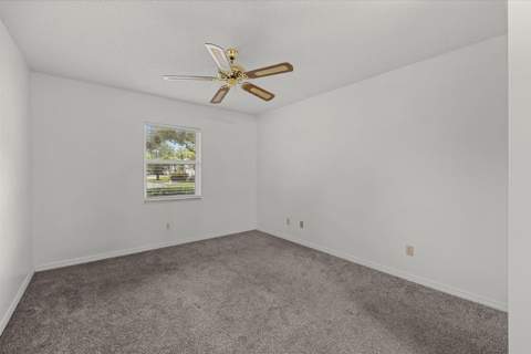 663 NE Wax Myrtle Way, Jensen Beach FL - photo 9 of 38