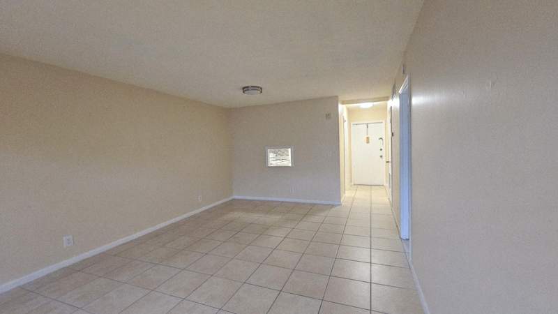1 bedroom Condominium at 4200 NW 3rd Court #122, Village Green Condo, Plantation — photo 4