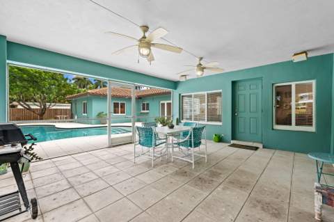 1322 Monroe Street, Hollywood FL - photo 12 of 36
