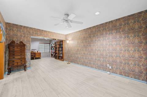 1322 Monroe Street, Hollywood FL - photo 15 of 36