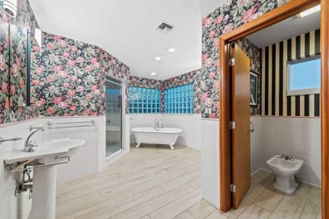 1322 Monroe Street, Hollywood FL - photo 18 of 36