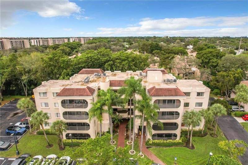 2 bedroom Condominium at 6342 Longboat Lane #403, Windsong At Boca Del Mar, Boca Raton — photo 2