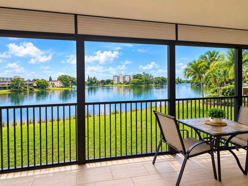2 bedroom Condominium at 6475 W Oakland Park Boulevard #209, Isles Of Inverrary I Condo, Lauderhill — photo 3