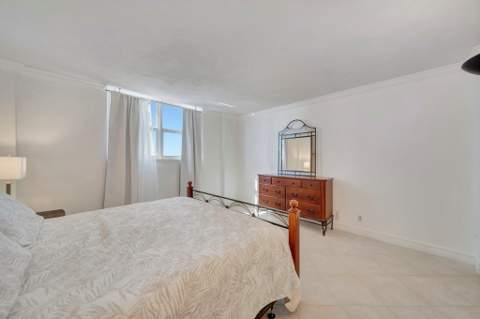 4250 Galt Ocean Drive #14B, Fort Lauderdale FL - photo 22 of 44