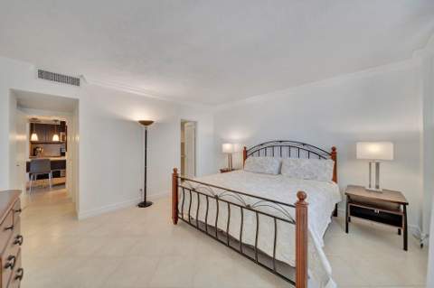 4250 Galt Ocean Drive #14B, Fort Lauderdale FL - photo 23 of 44