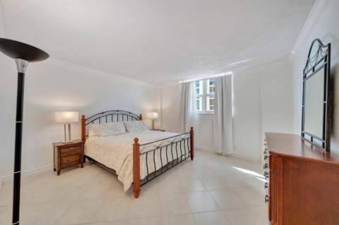 4250 Galt Ocean Drive #14B, Fort Lauderdale FL - photo 21 of 44