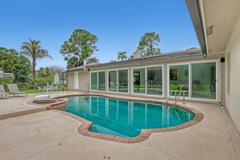 6 bedroom Single Family Residence at 15862 121st Terrace, Jupiter Farms, Jupiter Farms — photo 2