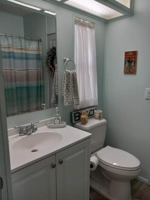 7701 SE Shenandoah Drive, Hobe Sound FL - photo 23 of 36