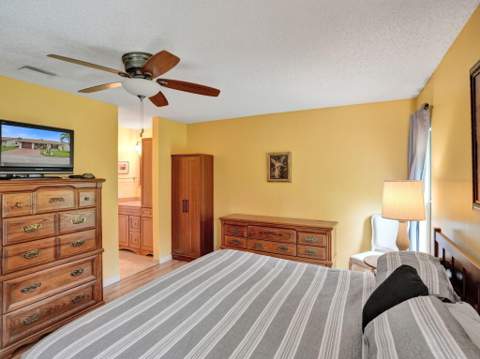 2085 SW 15th Place, Deerfield Beach FL - photo 23 of 62