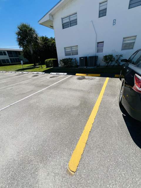 42 Coventry B, West Palm Beach FL - photo 10 of 14