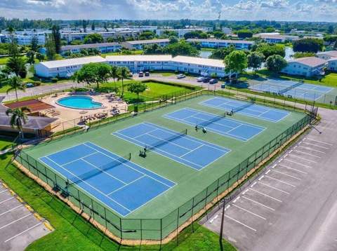 42 Coventry B, West Palm Beach FL - photo 11 of 14