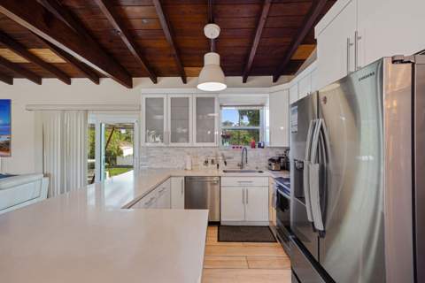 220 NW 42nd Street, Oakland Park FL - photo 10 of 39