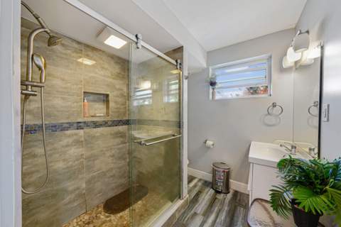 220 NW 42nd Street, Oakland Park FL - photo 13 of 39