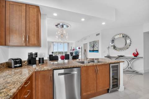 350 N Federal Highway #605, Boynton Beach FL - photo 14 of 32