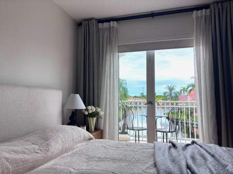 1050 SE 6th Avenue, Dania Beach FL - photo 8 of 15