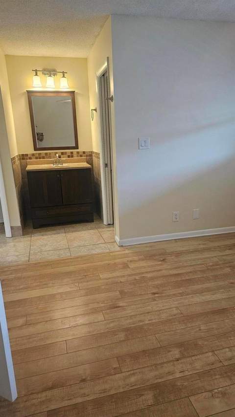 10821 N Military Trail #4, Palm Beach Gardens FL - photo 7 of 9