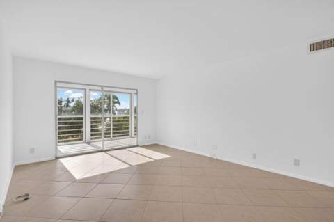 2901 Victoria Circle #D4, Coconut Creek FL - photo 22 of 71