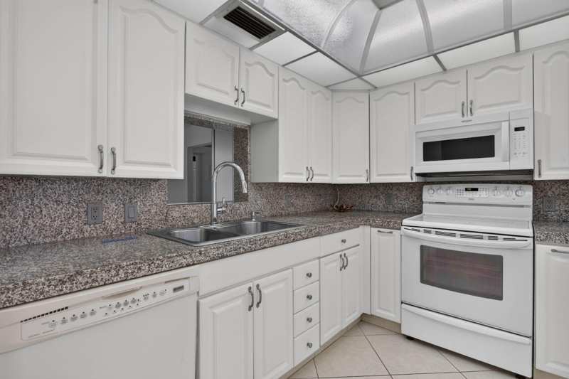 2 bedroom Condominium at 2901 Victoria Circle #D4, Victoria Village F Condo, Coconut Creek — photo 1