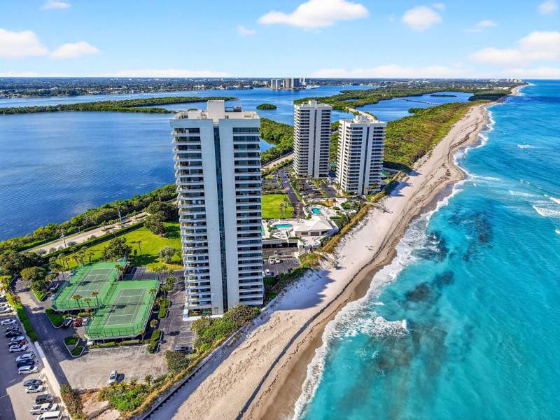 2 bedroom Condominium at 5510 N Ocean Drive #12B, Water Glades Condo, Singer Island — photo 2