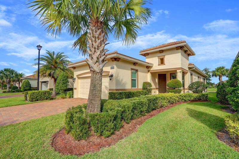2 bedroom Single Family Residence at 20040 SW Caserta Way, Verano Pud 1 Plat No 15, Port St. Lucie — photo 2