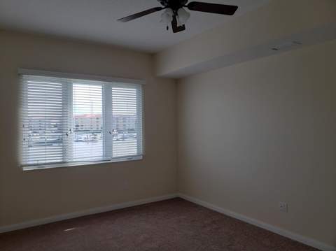 11 Harbour Isle Drive #201, Fort Pierce FL - photo 15 of 29