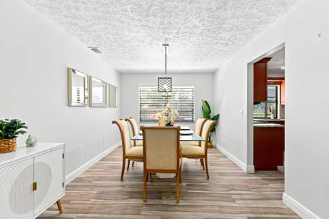 2526 SE Victory Avenue, Port St. Lucie FL - photo 10 of 50