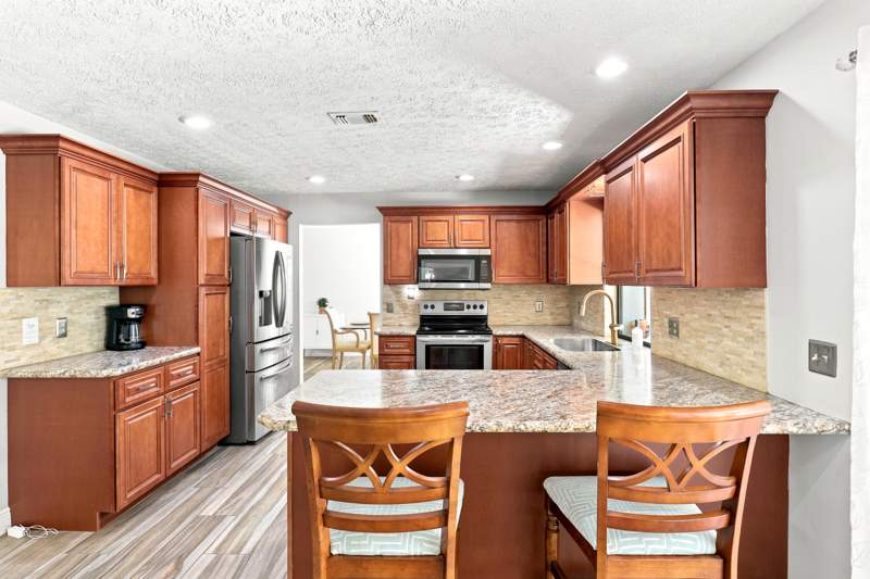 3 bedroom Single Family Residence at 2526 SE Victory Avenue, Port St Lucie Section 30, Port St. Lucie — photo 4