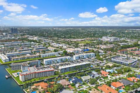 100 Paradise Harbour Boulevard #202, North Palm Beach FL - photo 8 of 27