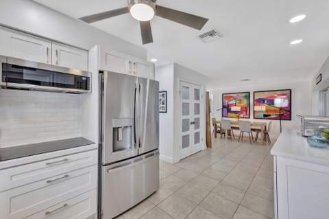 613 NE 25th Avenue, Pompano Beach FL - photo 22 of 65