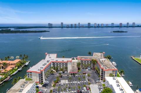 100 Paradise Harbour Boulevard #202, North Palm Beach FL - photo 9 of 27