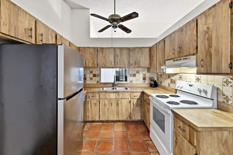 3 bedroom Townhouse at 8501 Blue Cypress Drive, Lakes Of Sherbrooke Ph 6, Lake Worth — photo 5