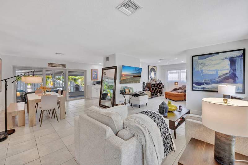 2 bedroom Single Family Residence at 613 NE 25th Avenue, Fair Way Park, Pompano Beach — photo 3