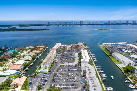 100 Paradise Harbour Boulevard #202, North Palm Beach FL - photo 20 of 27