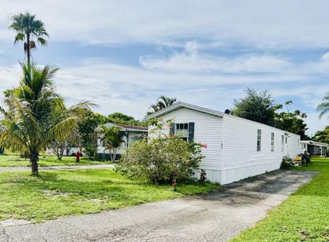 1027 Marco Court, Greenacres FL - photo 21 of 24