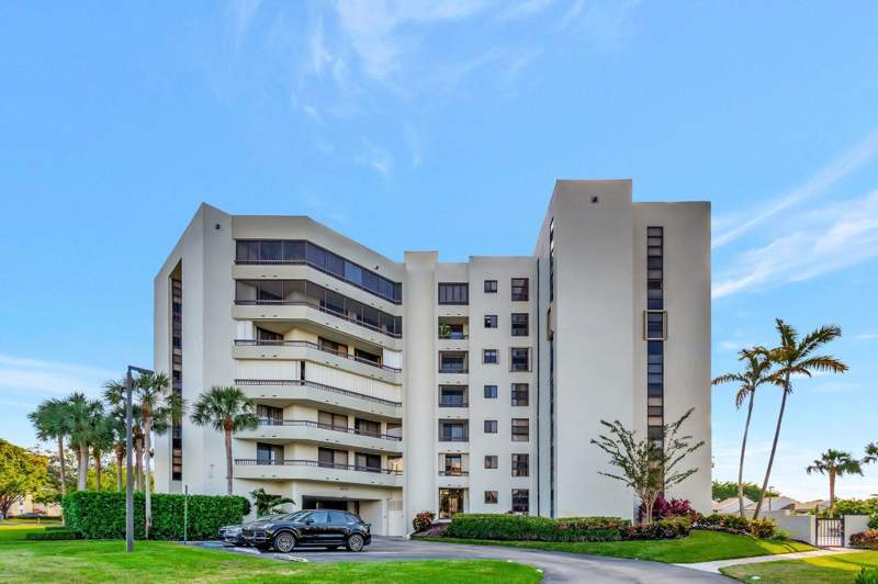 2 bedroom Condominium at 6372 La Costa Drive #504, La Costa Del Mar Condo, Boca Raton — photo 2