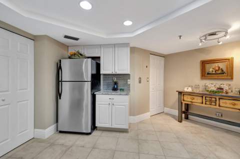 6372 La Costa Drive #504, Boca Raton FL - photo 8 of 46