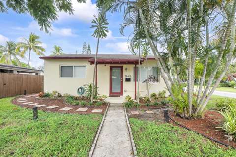 1645 NE 16Th Avenue, home for sale in Fort Lauderdale 33305