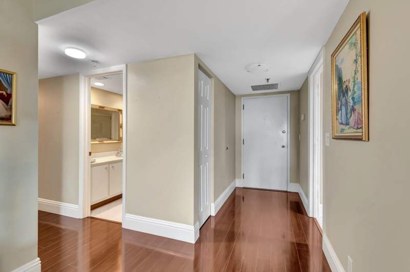 2 bedroom Condominium at 6372 La Costa Drive #504, La Costa Del Mar Condo, Boca Raton — photo 3