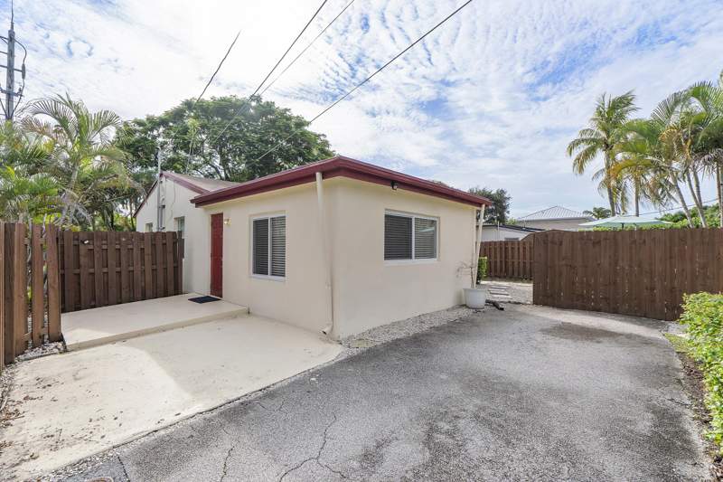 3 bedroom Single Family Residence at 1645 NE 16th Avenue, Progresso, Fort Lauderdale — photo 4
