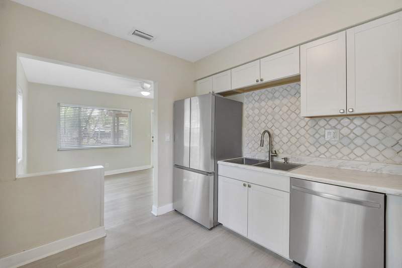 3 bedroom Single Family Residence at 1645 NE 16th Avenue, Progresso, Fort Lauderdale — photo 5