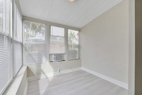 1645 NE 16th Avenue, Fort Lauderdale FL - photo 13 of 36
