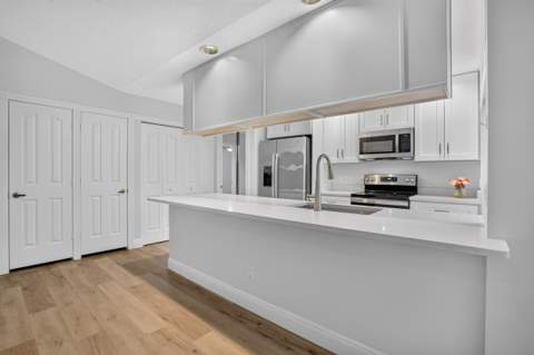 9197 Sun Terrace Circle #A, Palm Beach Gardens FL - photo 14 of 57