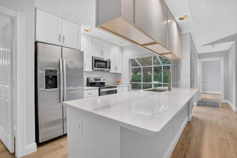 9197 Sun Terrace Circle #A, Palm Beach Gardens FL - photo 7 of 57