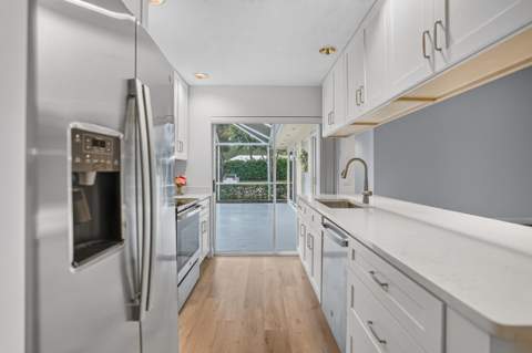 9197 Sun Terrace Circle #A, Palm Beach Gardens FL - photo 15 of 57