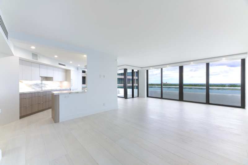 3 bedroom Condominium at 525 S Flagler Drive #11A, Plaza Of The Palm Beaches Condo, West Palm Beach — photo 1